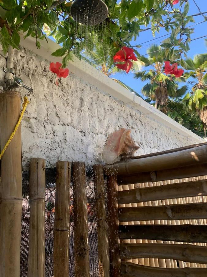 Joebi'S House Walking Distance To Rocky Cay Beach Ideal For Families Or Groups Buenavista  Exterior photo