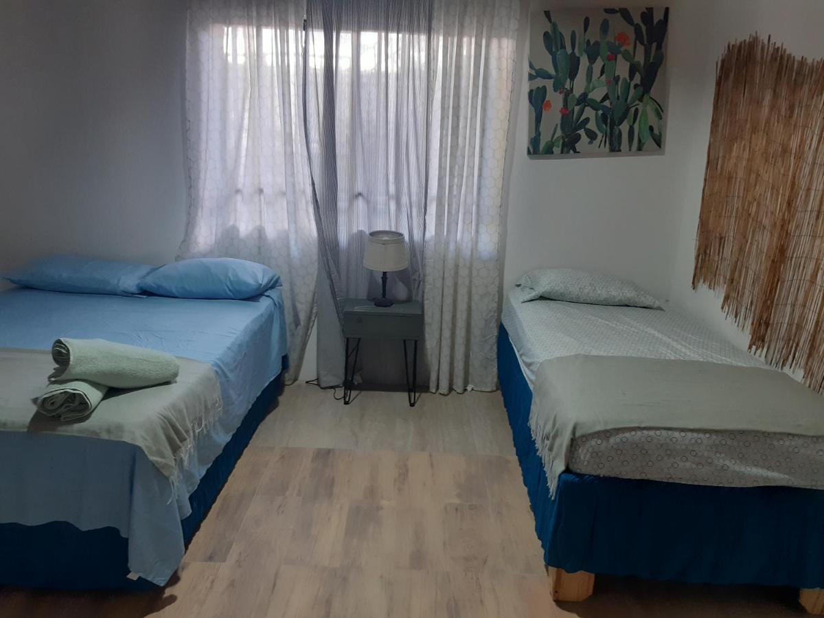 Joebi'S House Walking Distance To Rocky Cay Beach Ideal For Families Or Groups Buenavista  Exterior photo